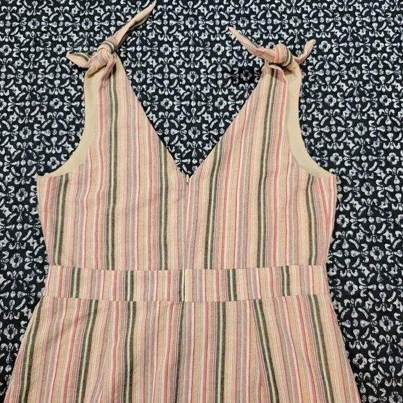 Sugar + Lips Women's Medium Striped V Neck Casual Chic Midi Dress - Picture 3 of 7